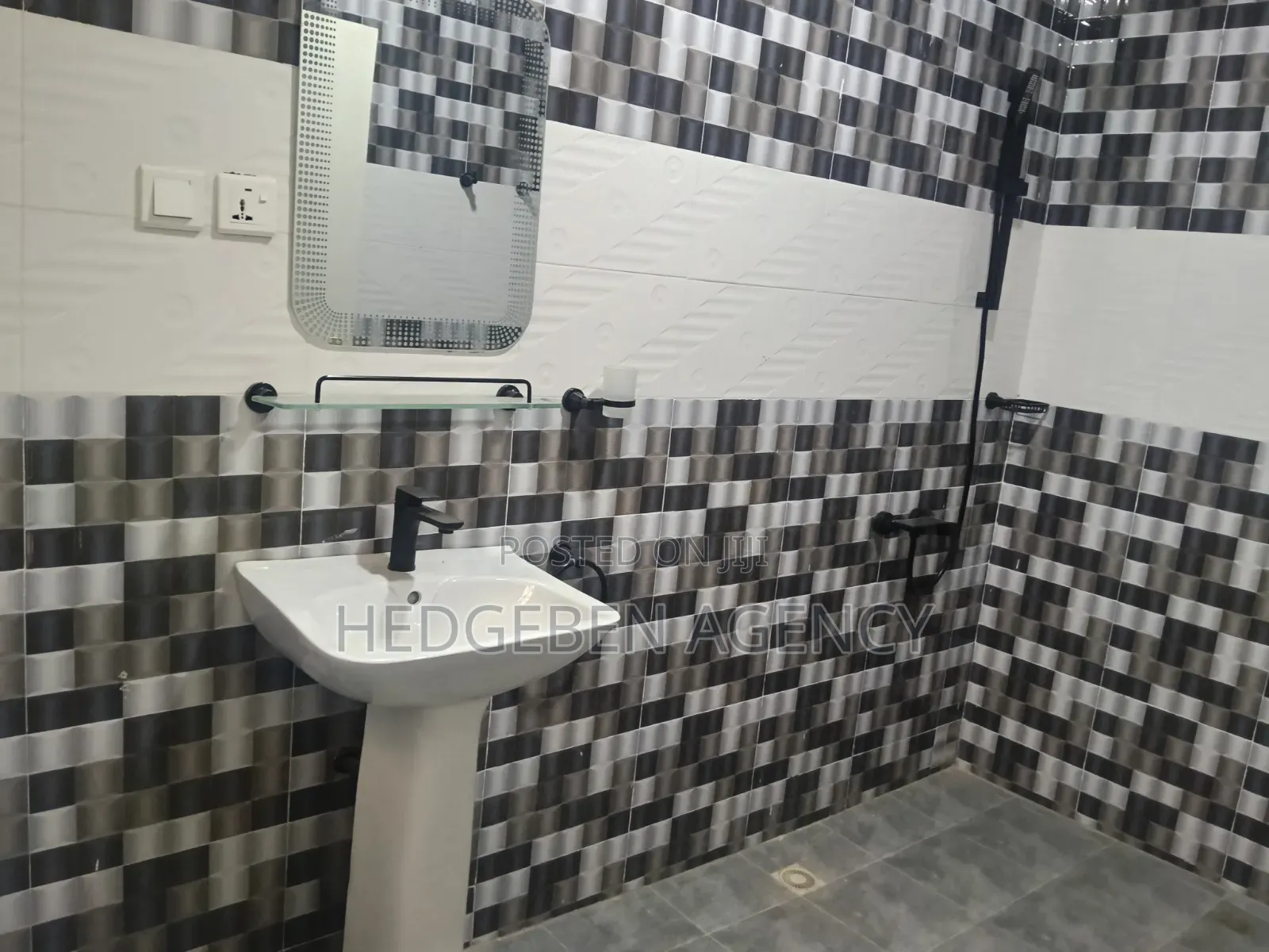 2bdrm Apartment in Pentecost for rent