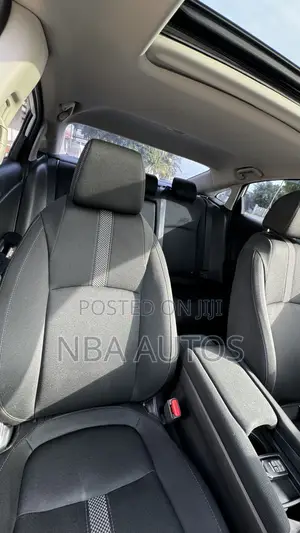 Honda Civic EX Sedan 2019 White