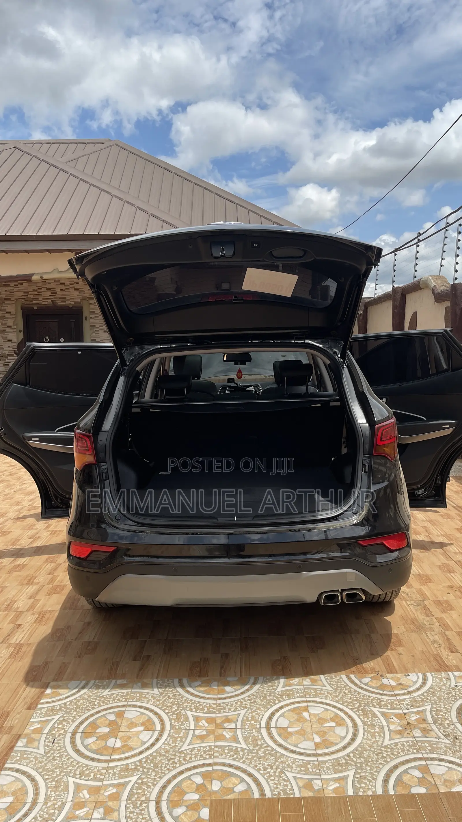 Hyundai Santa Fe Limited Ultimate AWD 2018 Black