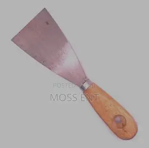 Wooden Handle Scraper 2.5 Inch (Piece) - H