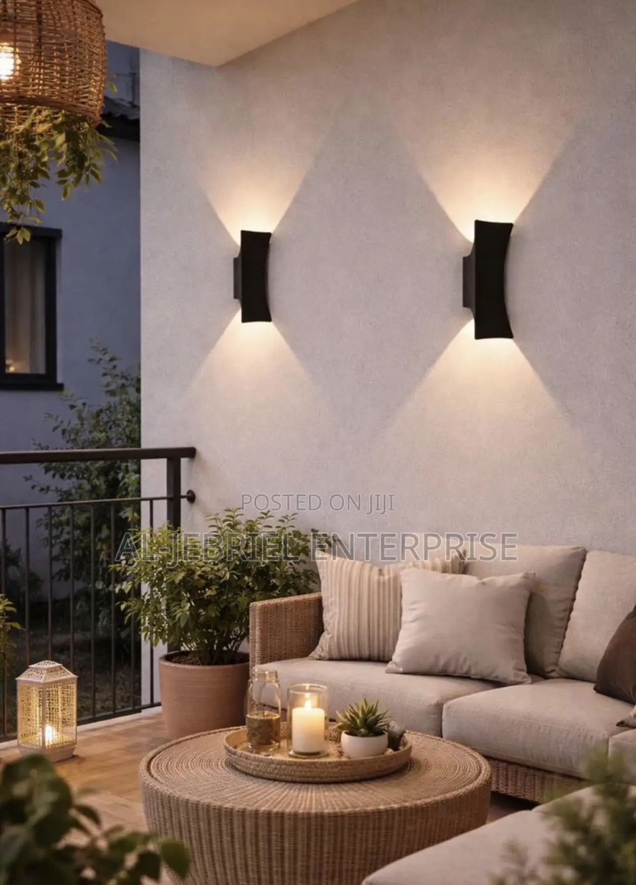 Modern 2 Way Wall Light