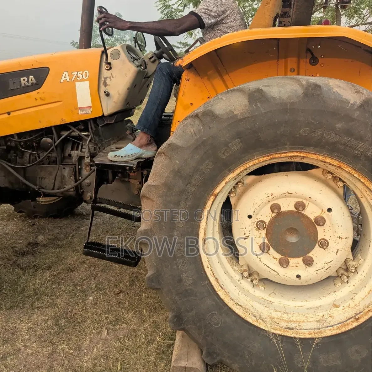 Valtra A75 Tractor