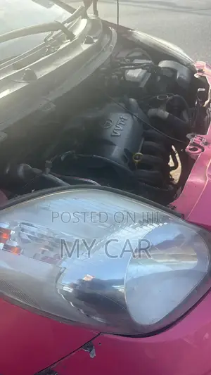 Toyota Vitz 1.5 FWD 5dr 2010 Pink