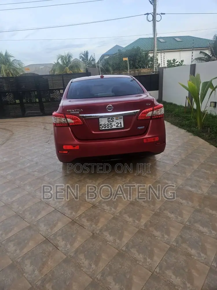 Nissan Sentra 2014 Red