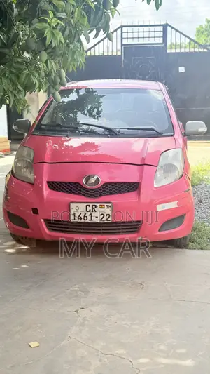 Toyota Vitz 1.5 FWD 5dr 2010 Pink