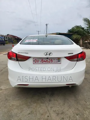 Hyundai Elantra Limited Sedan FWD (1.8L 4cyl 6A) 2013 White