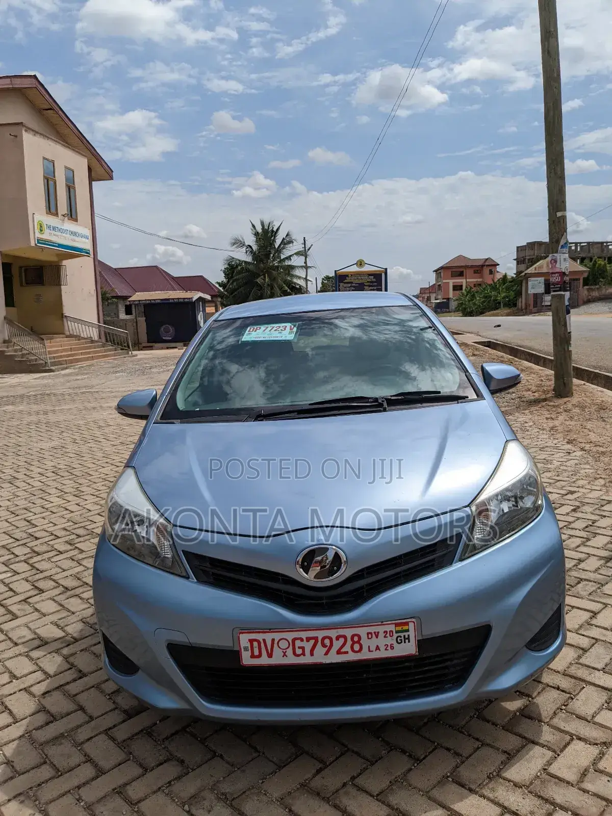 Toyota Vitz 1.3 AWD 3dr 2011 Blue