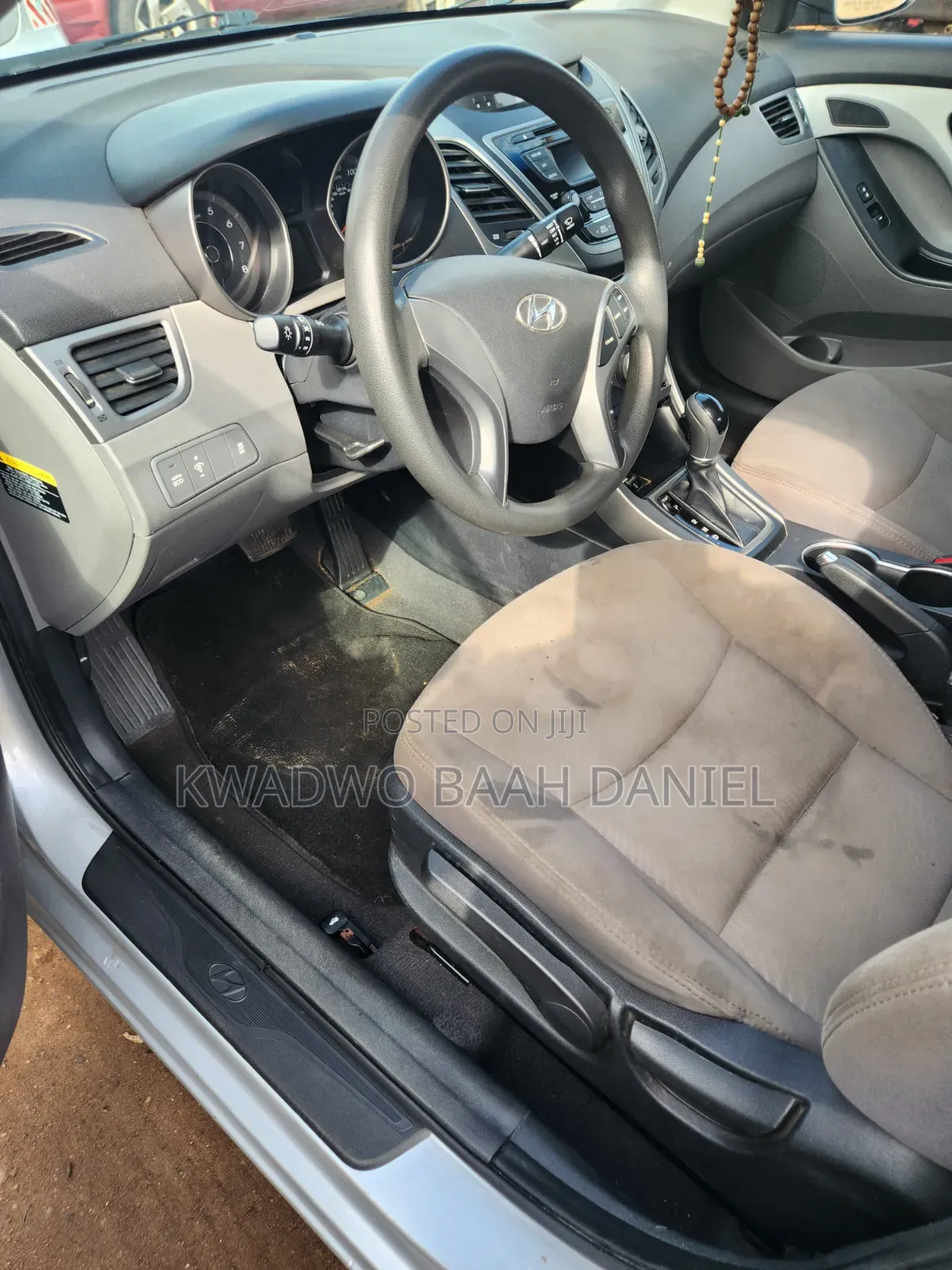 Hyundai Elantra 2016 Silver