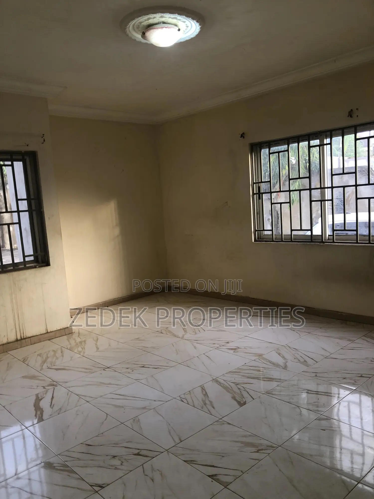 3bdrm Apartment in Kwabenya, Ashomang Estate for rent