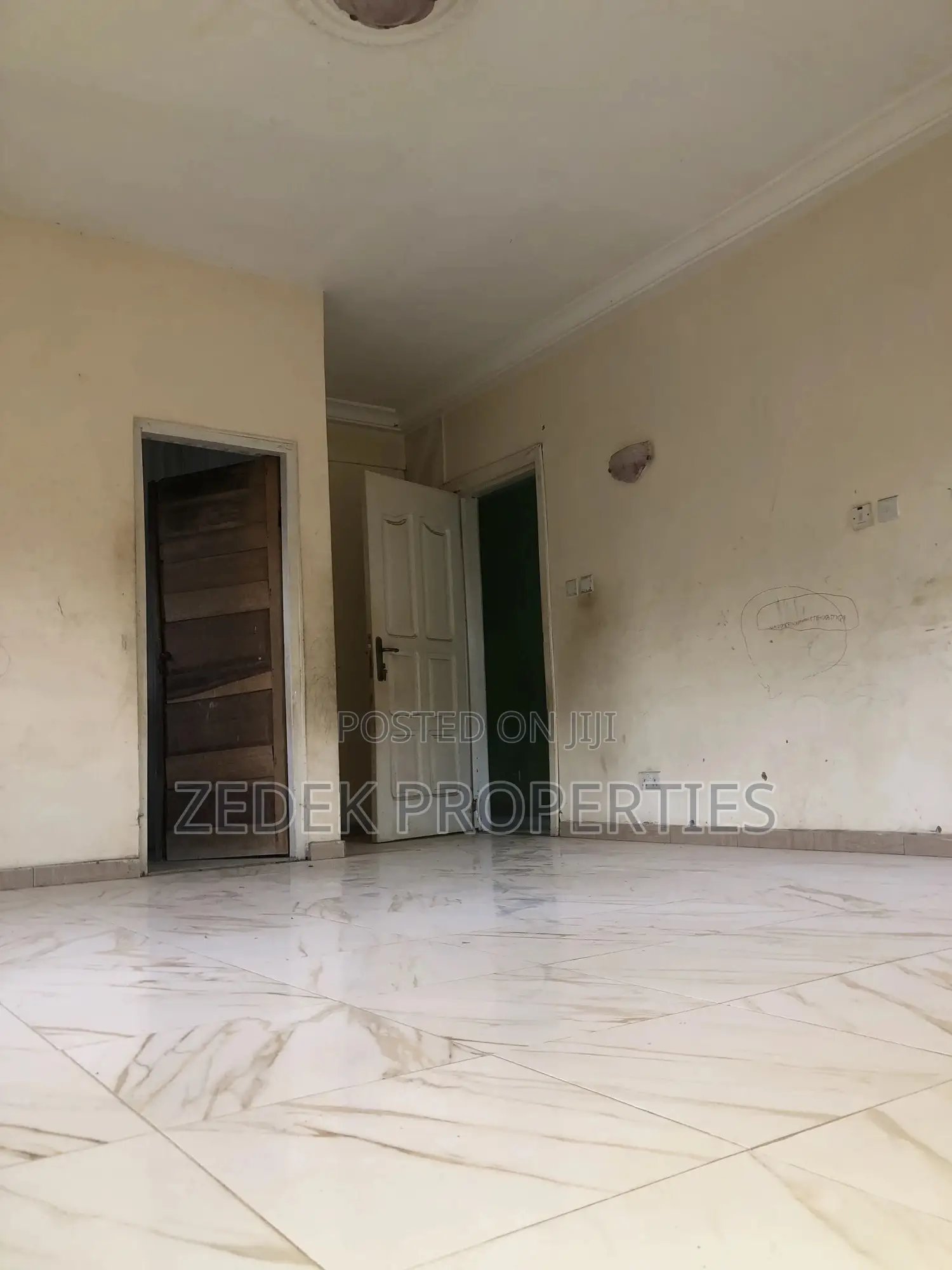 3bdrm Apartment in Kwabenya, Ashomang Estate for rent