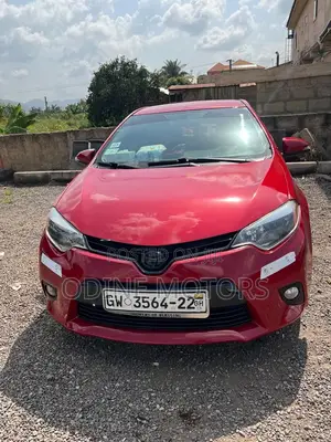 Toyota Corolla 2014 Red