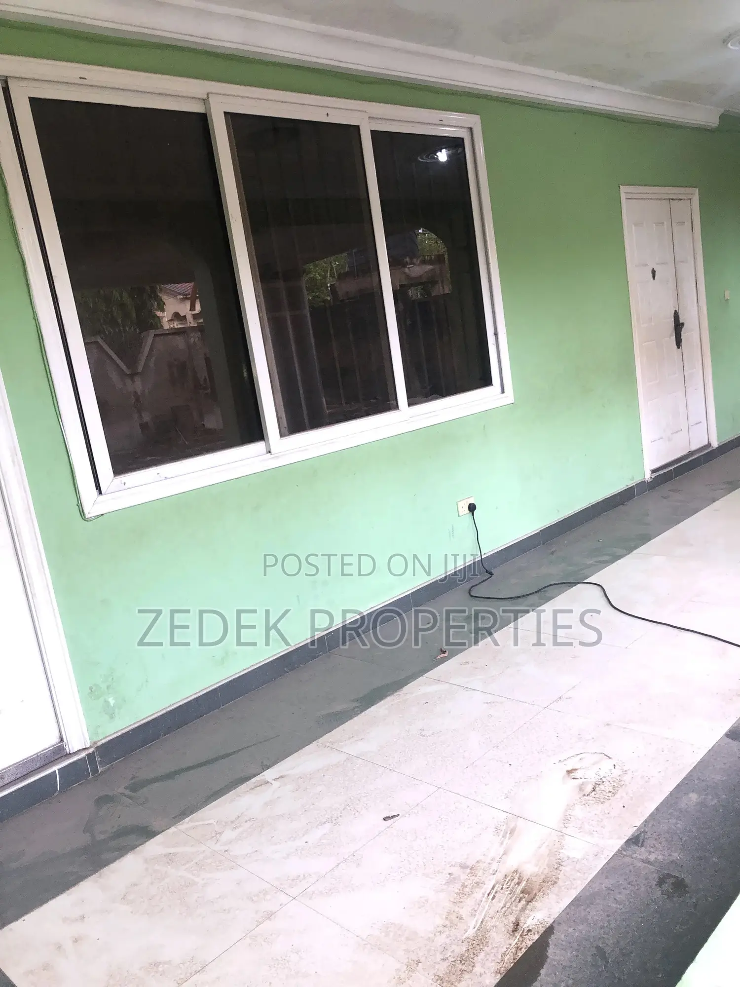3bdrm Apartment in Kwabenya, Ashomang Estate for rent