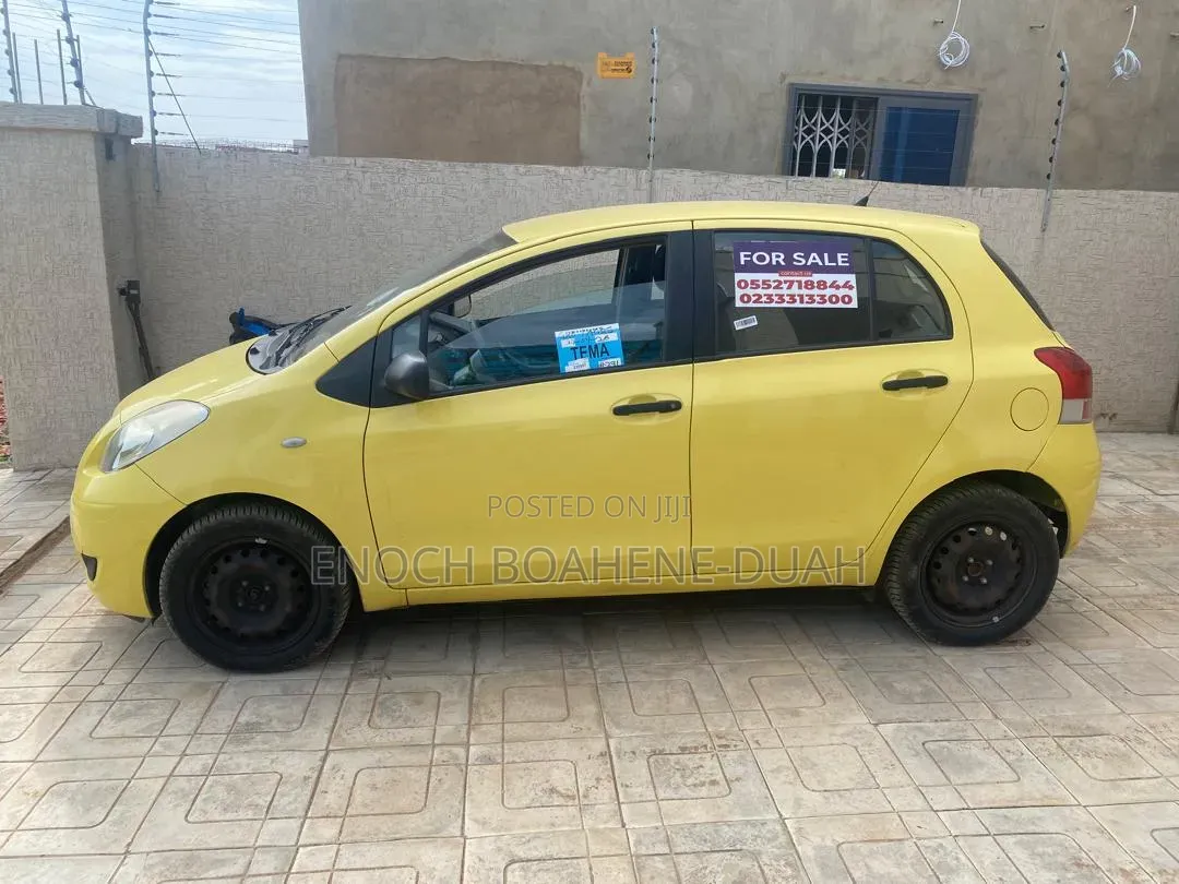 Toyota Yaris 2009 Yellow