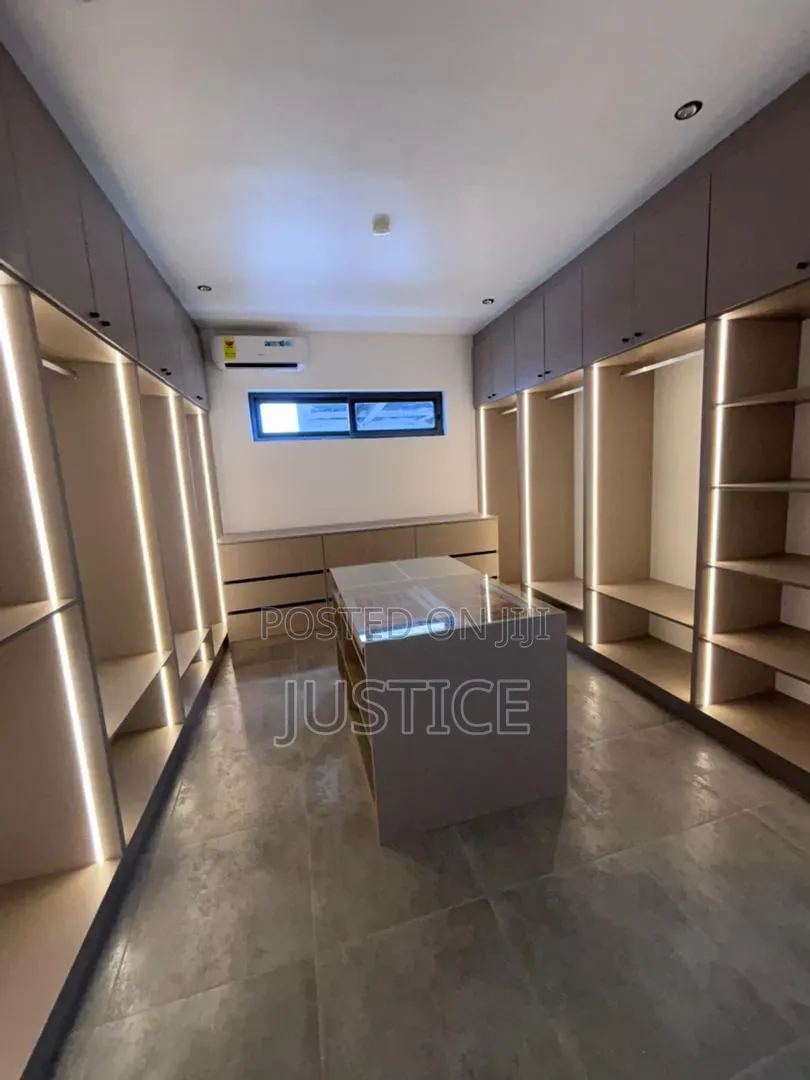 4bdrm House in Cantonments, US Embassy Area for sale