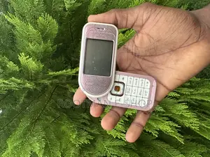 Nokia 7373 Pink