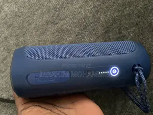 JBL Flip 4