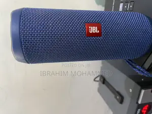 JBL Flip 4