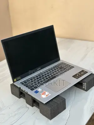 Laptop Acer Aspire 3 A315-53 16GB Intel Core i7 SSHD (Hybrid) 256GB