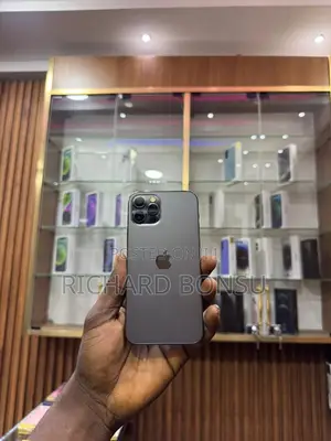 New Apple iPhone 12 Pro Max 128 GB Blue
