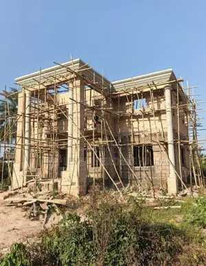 Parapets Combine Strength and Classic Design