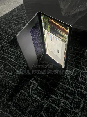 Laptop Apple MacBook Pro 2018 16GB Intel Core i7 SSD 512GB