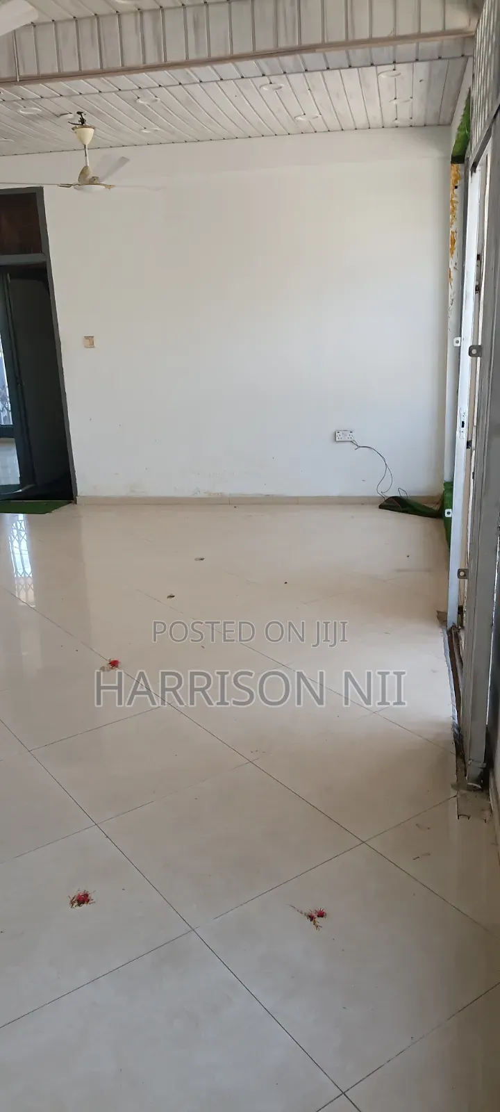 Mini Office Space for Rent at Teshie Nugua Estate