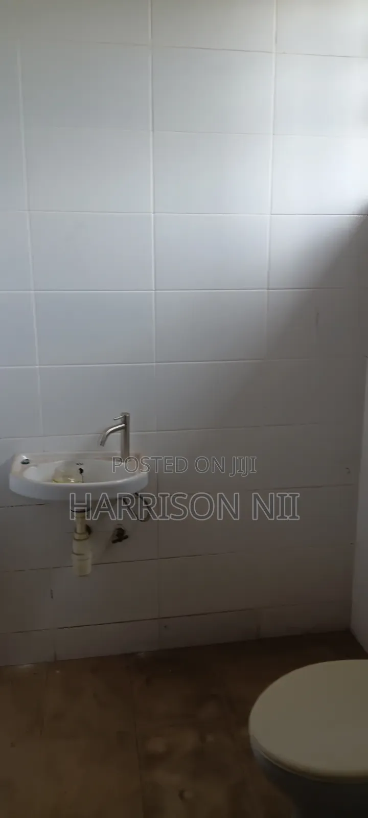 Mini Office Space for Rent at Teshie Nugua Estate