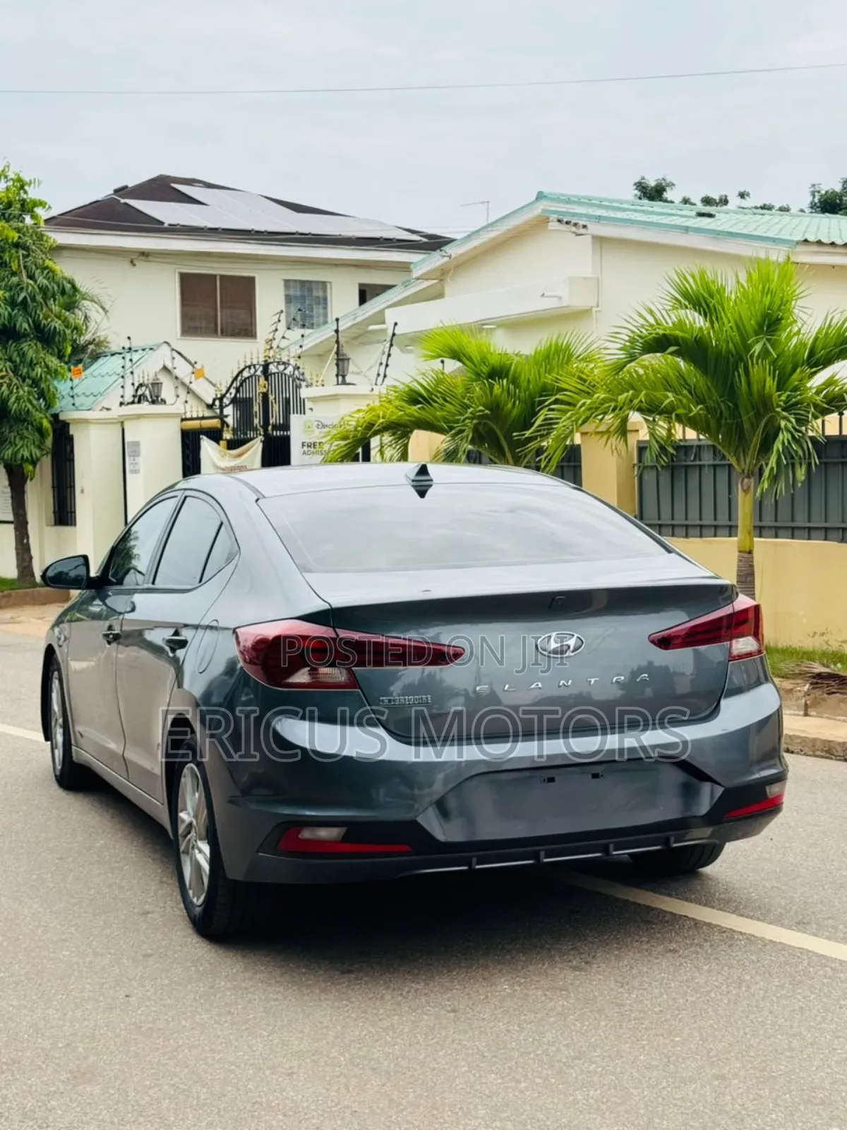 Hyundai Elantra SE 2019 Silver