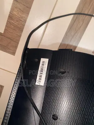 TCL 43 Inch Tv With Cracked Screen
