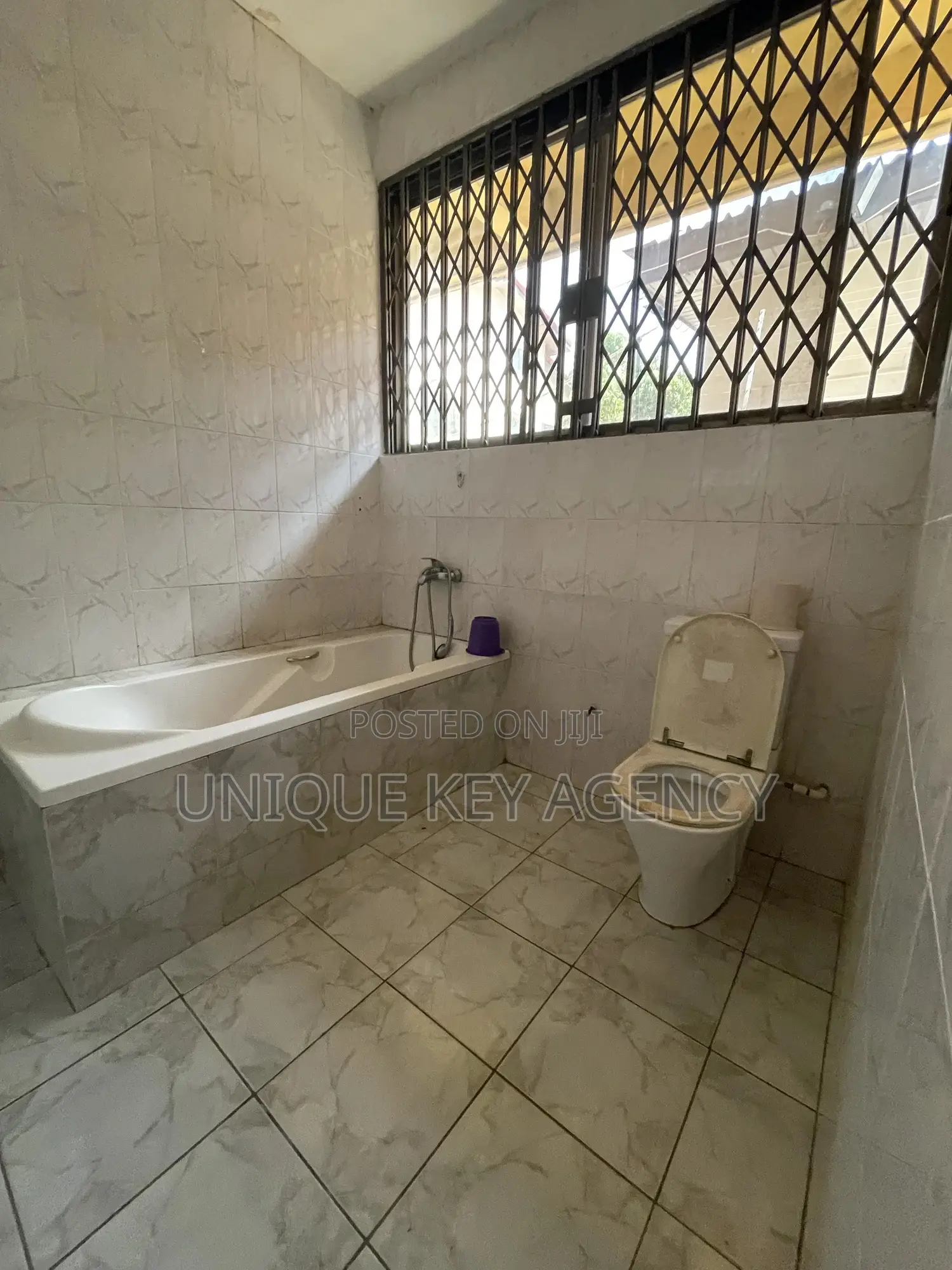 1bdrm Apartment in Unique Key Agency, Spintex for rent