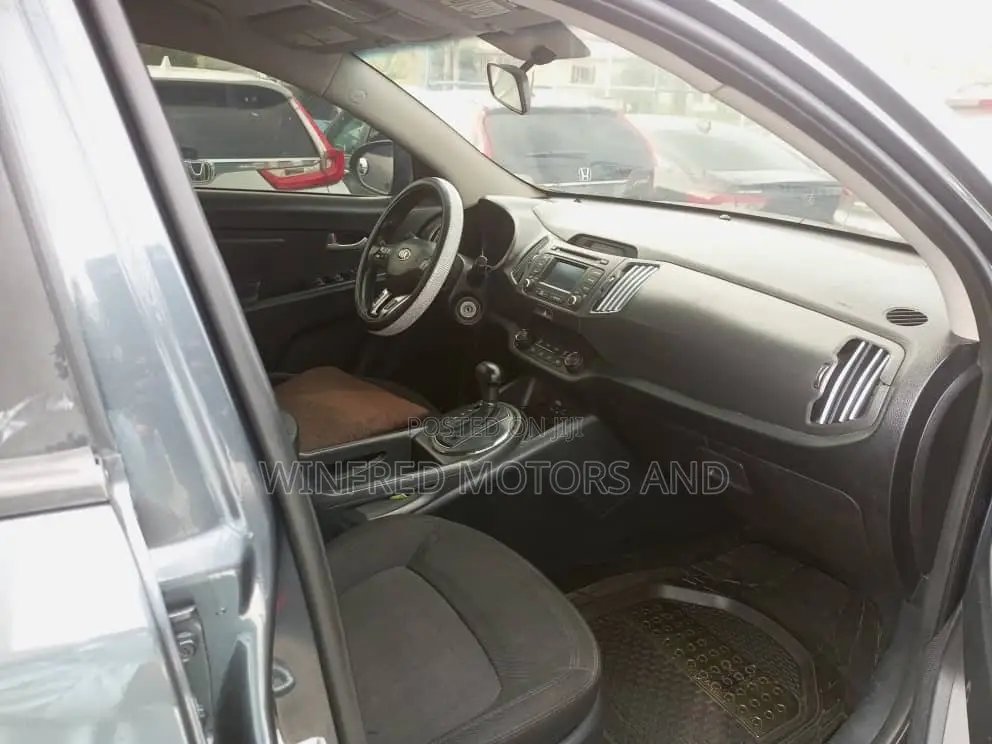 Kia Sportage EX 4dr SUV (2.4L 4cyl 6A) 2013 Gray