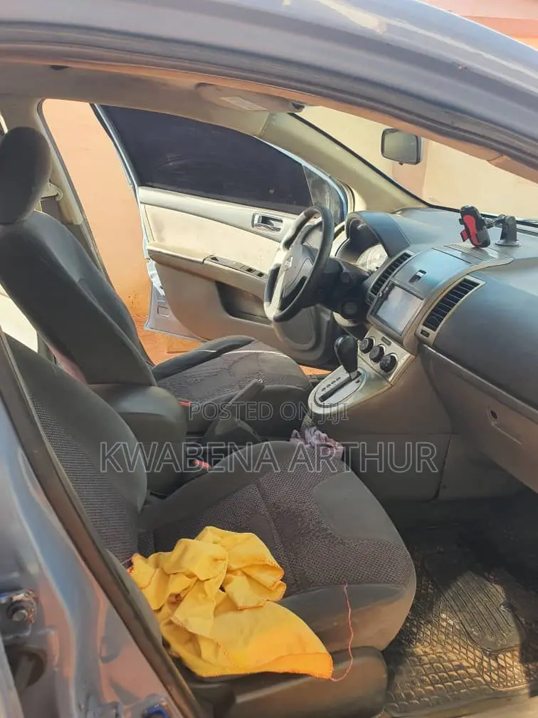 Nissan Sentra 2012 Blue