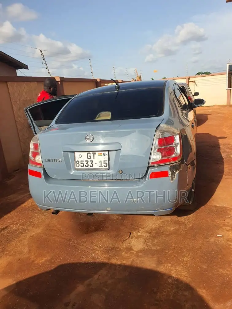 Nissan Sentra 2012 Blue