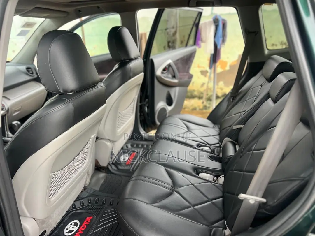 Toyota RAV4 2014 Green