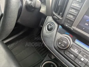 Toyota RAV4 Limited 4dr SUV AWD (2.5L 4cyl 6A) 2018 Black