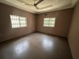 4bdrm Apartment in Pokuase for rent
