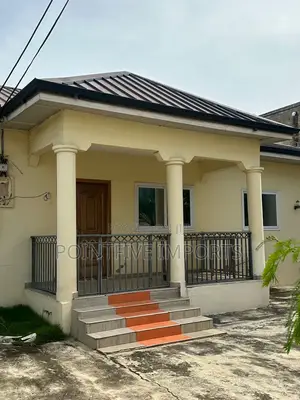 4bdrm Apartment in Pokuase for rent