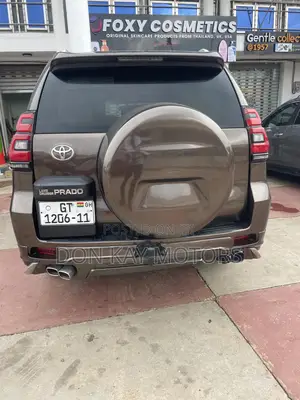 Toyota Land Cruiser Prado 2.7 i 2011 Brown