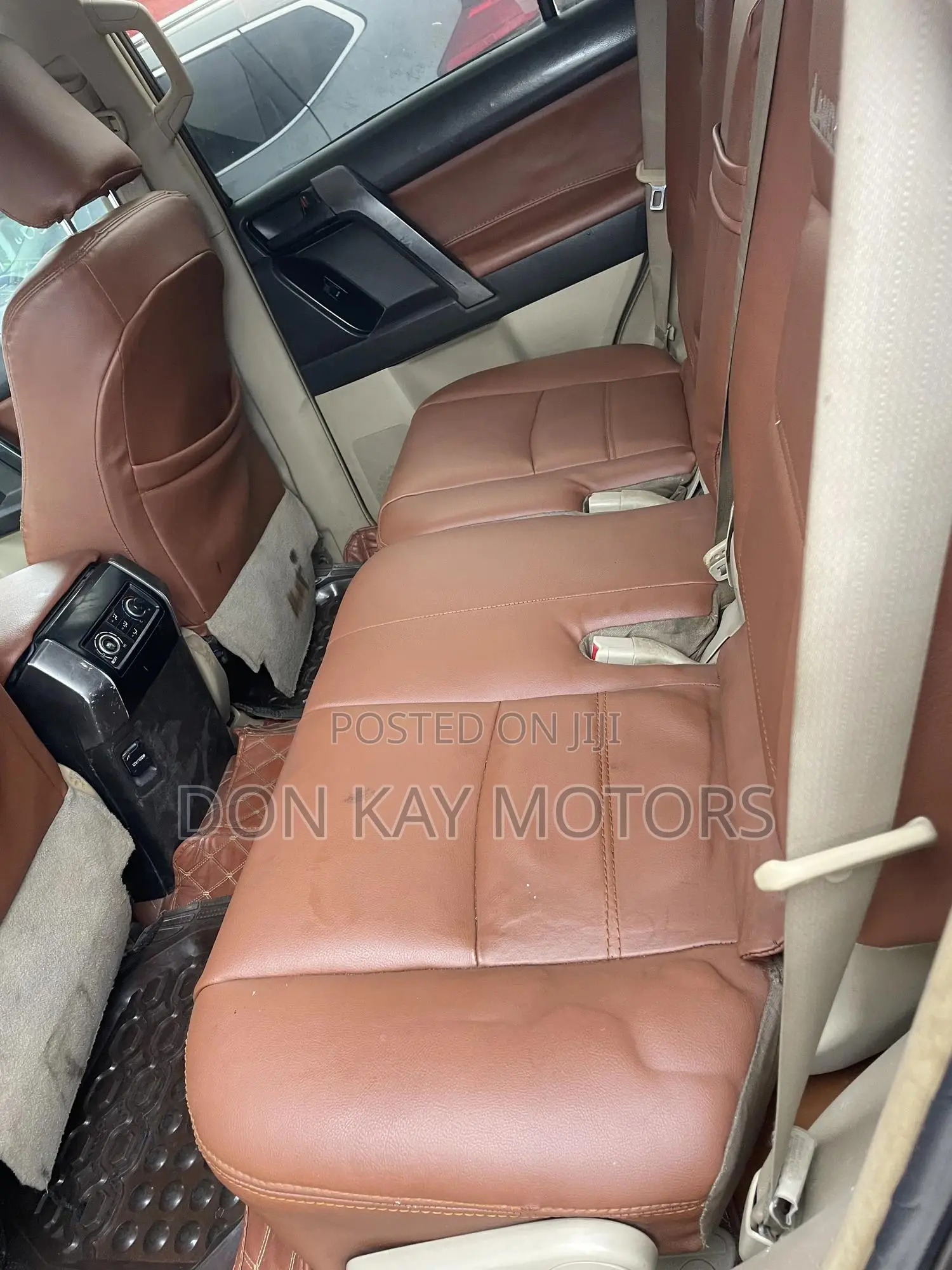 Toyota Land Cruiser Prado 2.7 i 2011 Brown