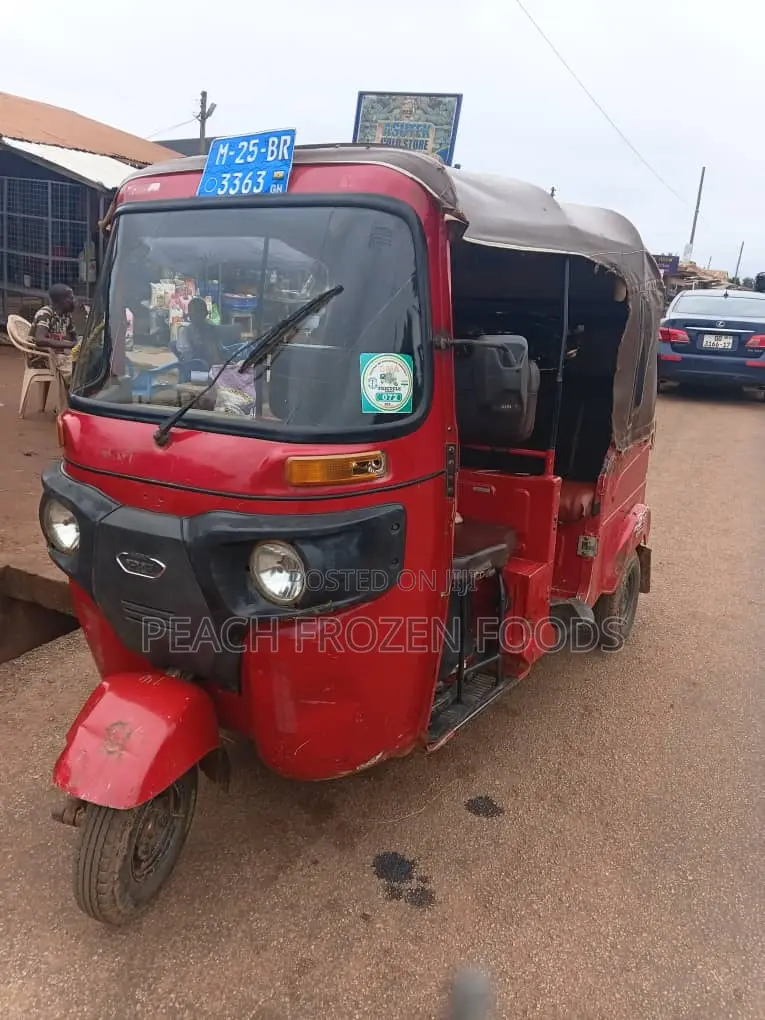 Tricycle 2025 Red