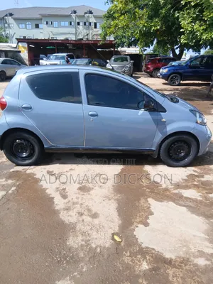 Toyota Aygo 1.0 5-Door 2010 Gray