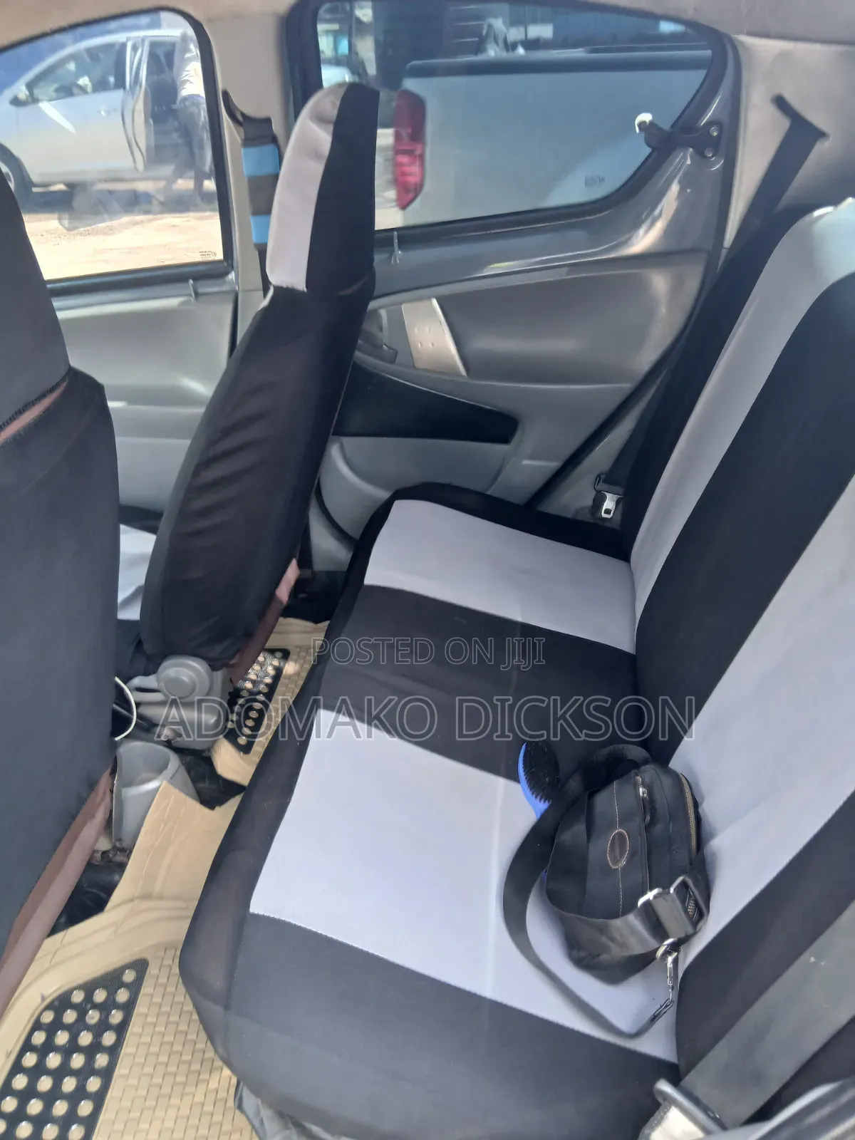 Toyota Aygo 1.0 5-Door 2010 Gray