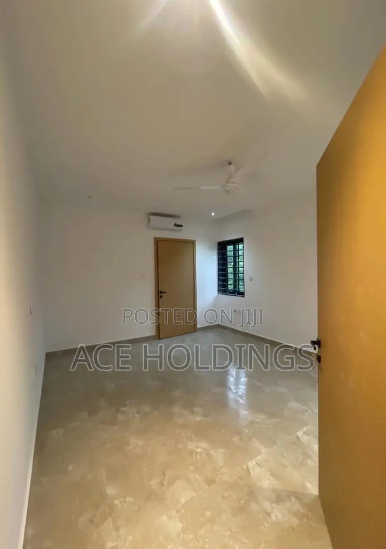 4bdrm House in Oyarifa for sale