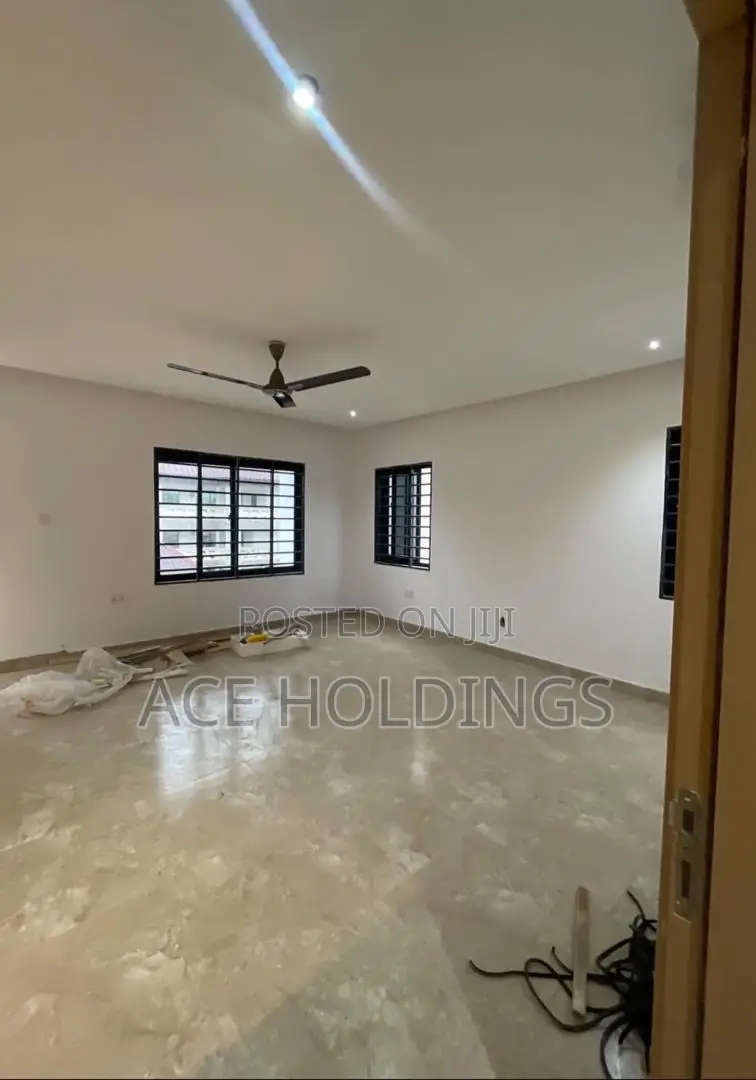 4bdrm House in Oyarifa for sale
