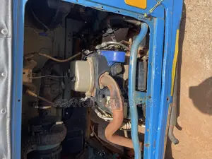 Bajaj RE 2025 Blue