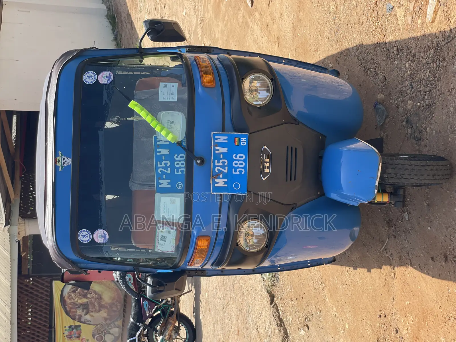 Bajaj RE 2025 Blue