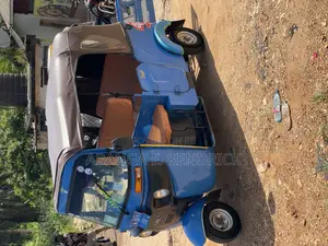 Bajaj RE 2025 Blue