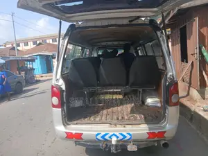 Hyundai H-100 1997 Silver