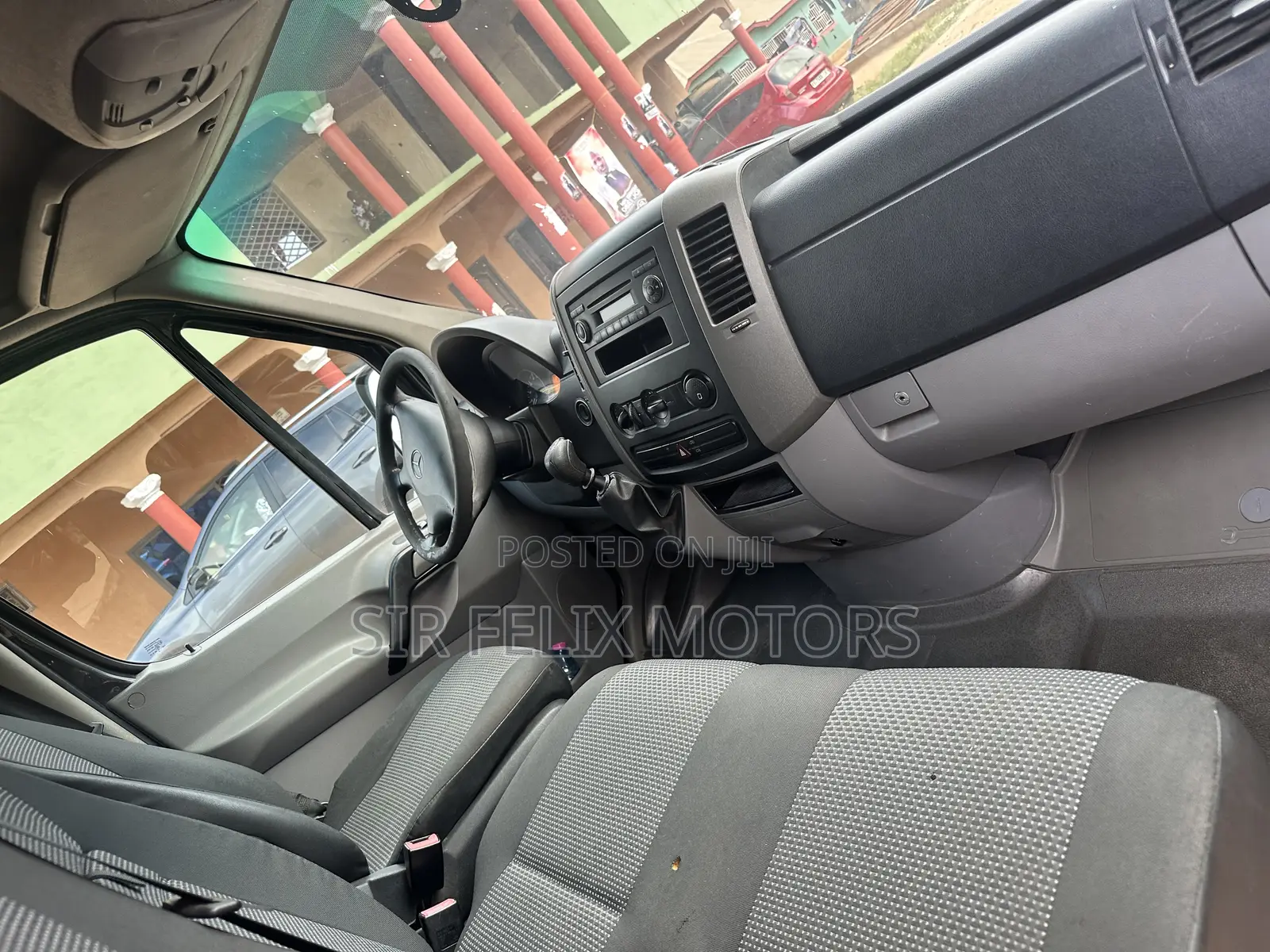 Mercedes-Benz Sprinter 2013 Black