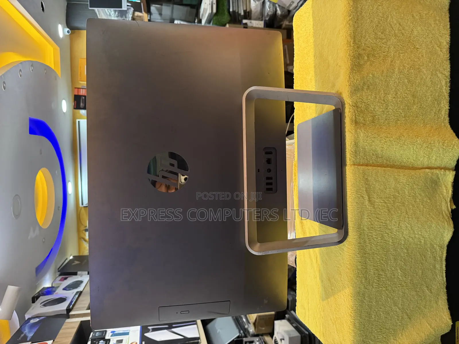 Desktop Computer HP Pavilion 24 8GB AMD A10 HDD 2T